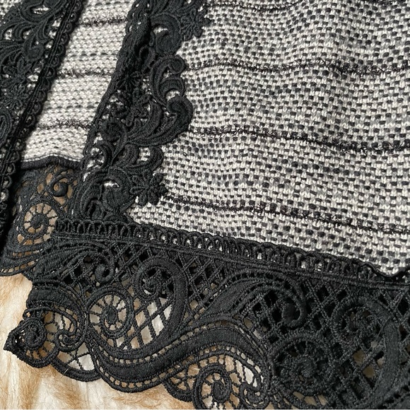 Chico’s Lace Tweed Cardigan - Picture 6 of 11